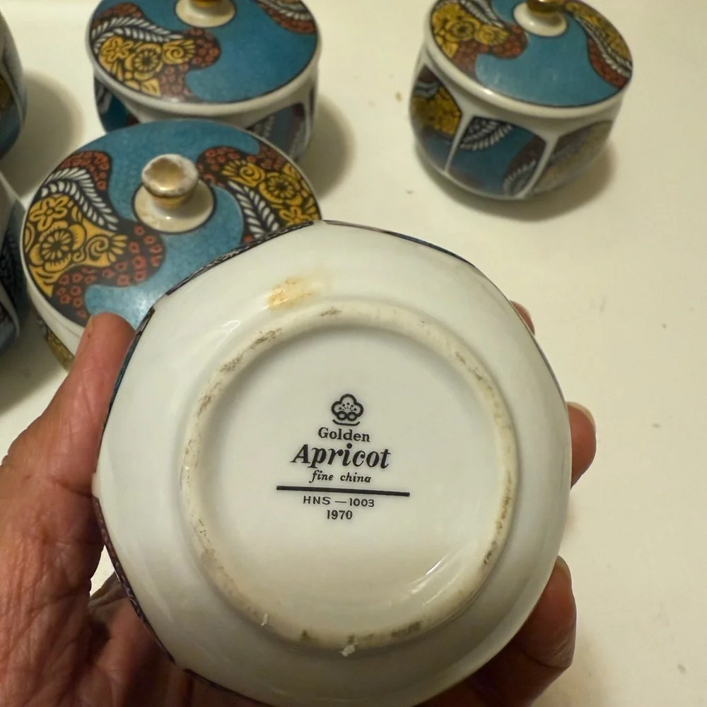 Golden Apricot golden apricot
